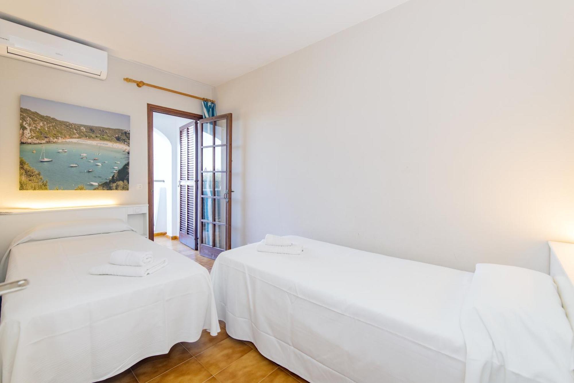 Siesta Mar Confort Cala En Porter  المظهر الخارجي الصورة